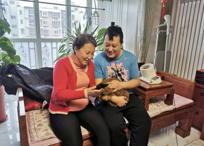 疫情期间家庭故事的简单介绍