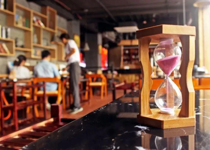 疫情开始是哪一年爆发的，疫情开始是哪一年爆发的
