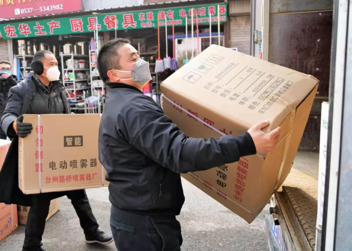 2019年底武汉疫情爆发，2019年武汉爆发了疫情