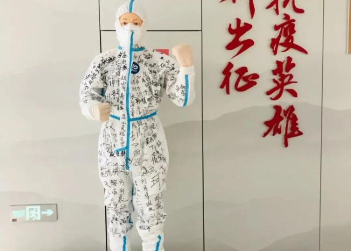 疫情期间的医护英雄人物，疫情期间医护人员的伟大事迹
