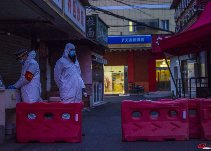 疫情第一次封城时间多久，疫情第一个封城
