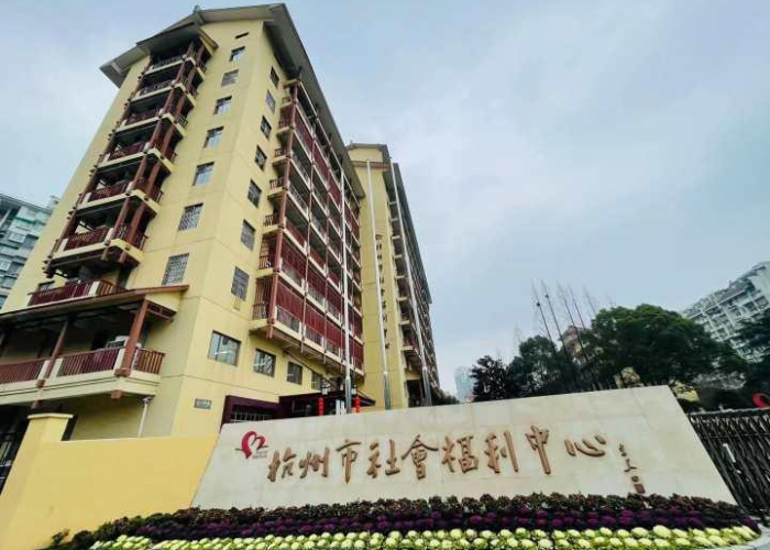 上次疫情什么时候结束的，去年疫情是什么时候开始