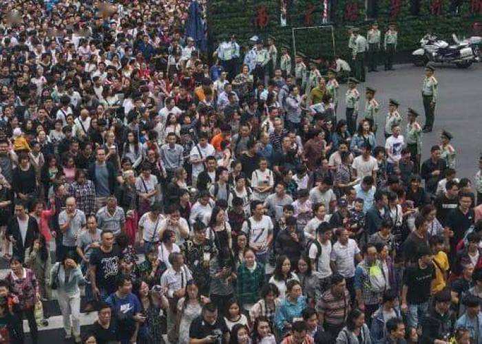 中国疫情哪一天开始的，中国疫情哪一年开始