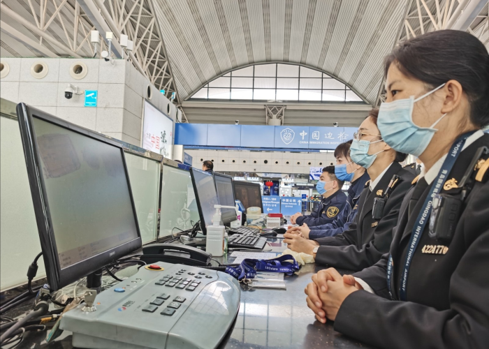 中国疫情国门何时打开，疫情什么时候国门打开