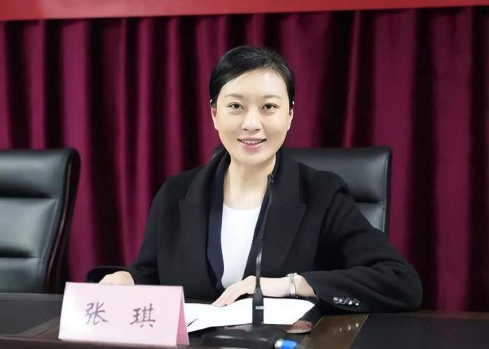 疫情清华大学闹的视频，清华大学校园事件