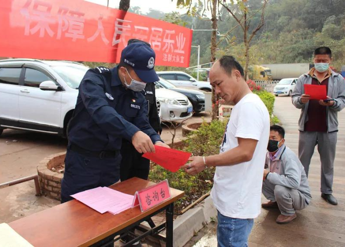 疫情啥时候打开国门啊图片，疫情国门打开是什么时间