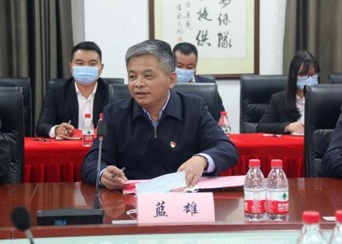 抗击疫情医生事迹，抗击疫情医生事迹300字