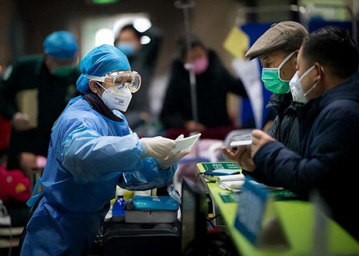 2019年底疫情爆发，2019年底疫情爆发和国家的措施