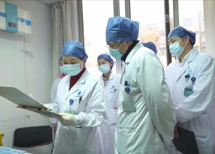 疫情是从哪年开始的?，新冠疫情是从哪年开始的