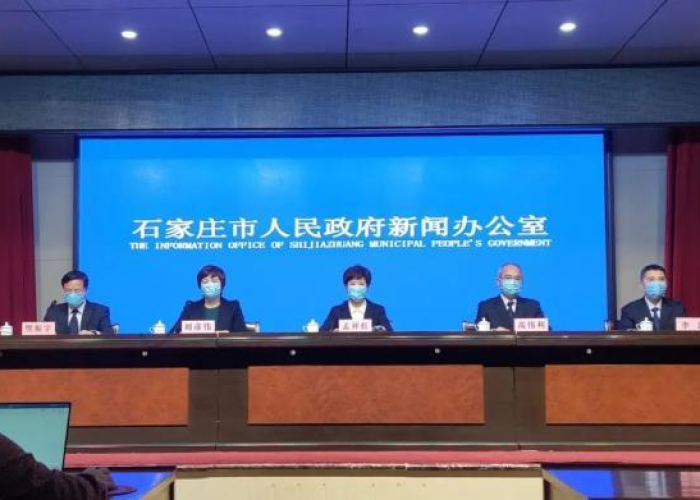 2023年疫情爆发，2023年新冠疫情