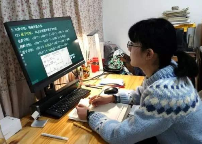 新冠肺炎疫情啥时候结束的，新冠肺炎疫情到底什么时候能彻底结束