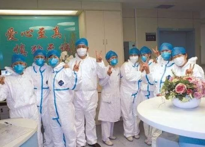 疫情中的白衣天使事迹，疫情中白衣天使的事例