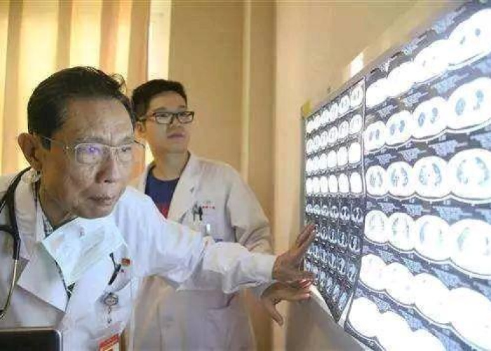 疫情正式开始的时间是几几年，疫情开始是多久