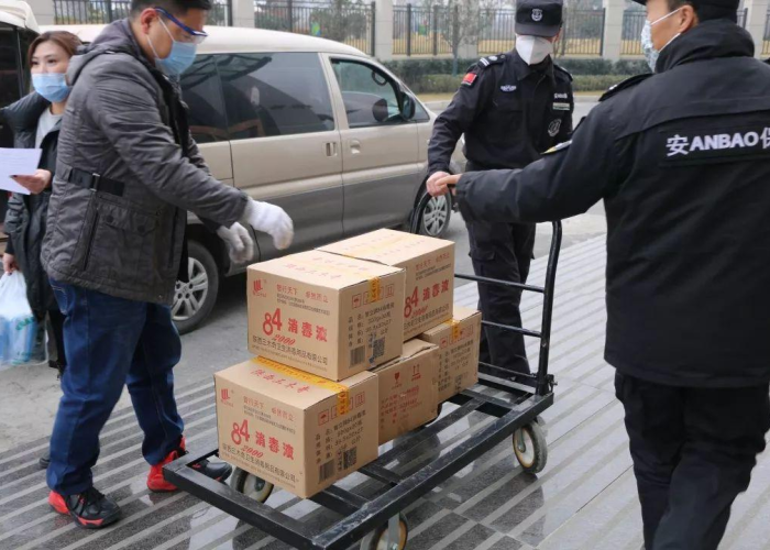 疫情小故事5个简短，疫情小故事17个温暖的小故事
