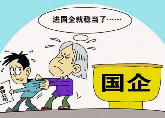 疫情期间首先要考虑生活的问题，疫情期间首先要考虑生活的问题英语